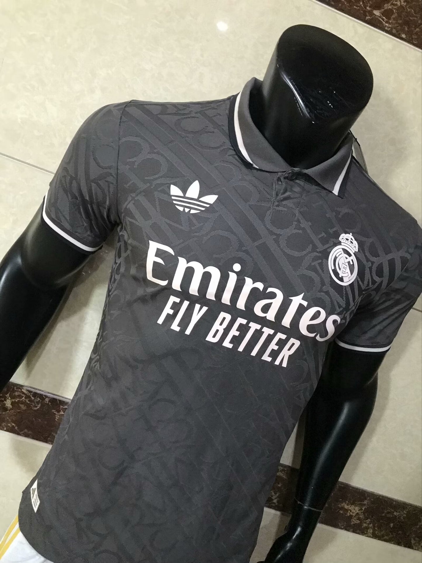 Camiseta del Real Madrid tercera equipación