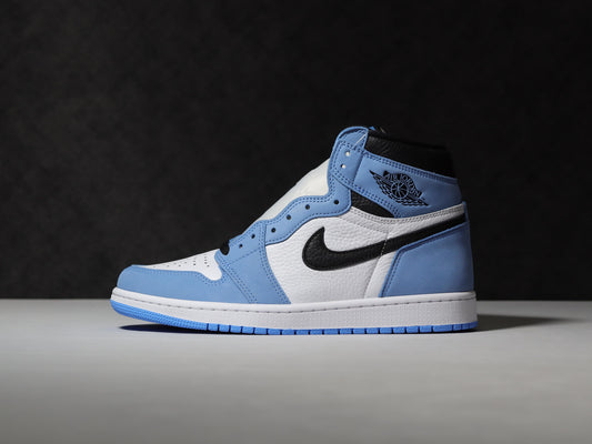 Nike AIR JORDAN 1 AZUL