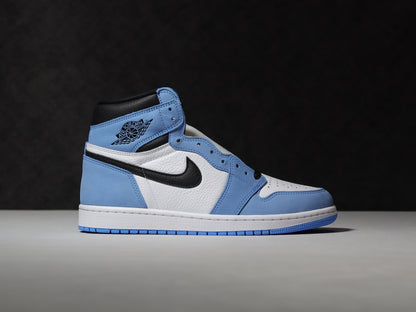 Nike AIR JORDAN 1 AZUL