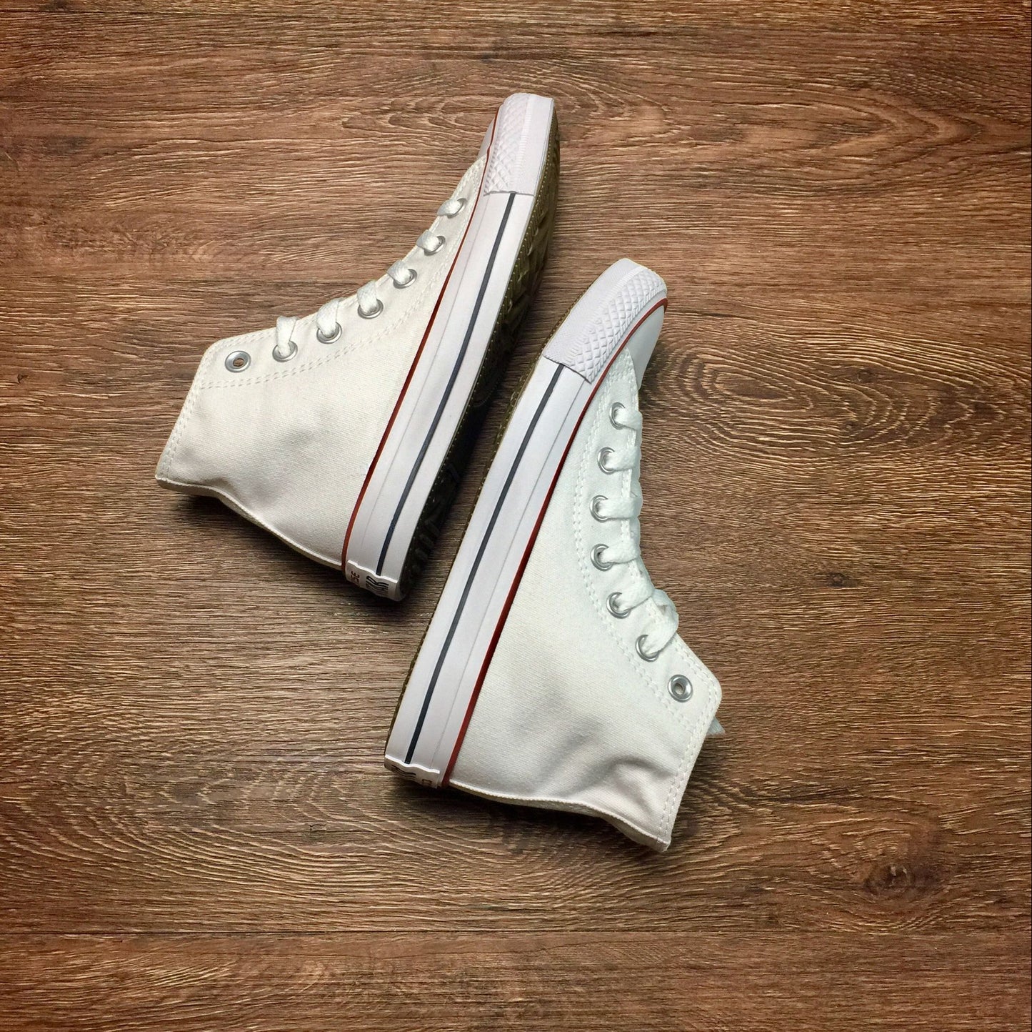 Converse Blancas