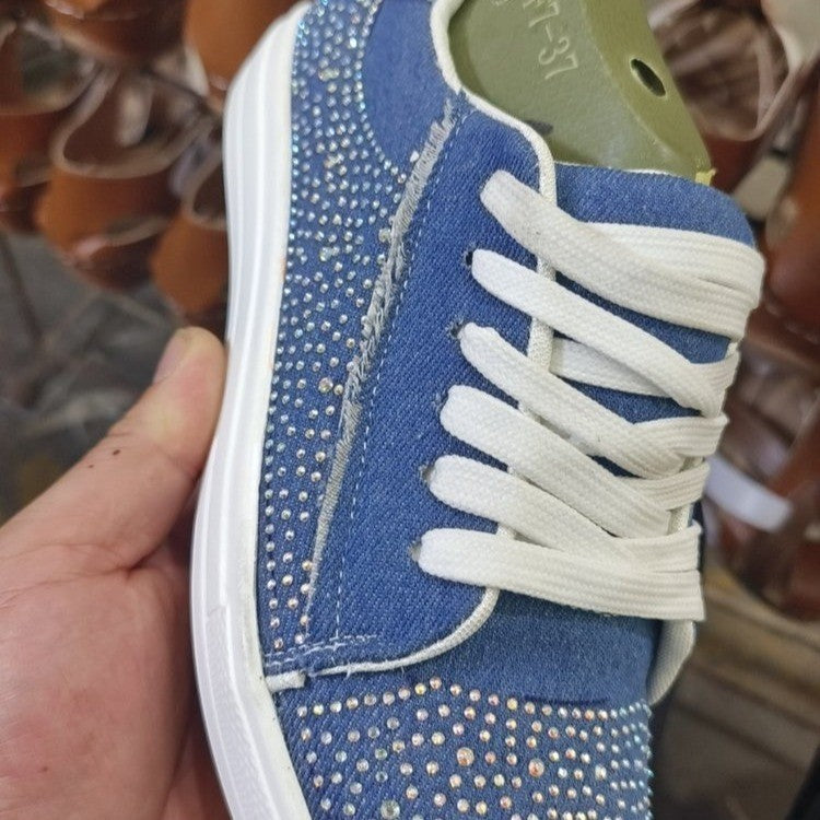 Zapatos de mujer con cordones y parte inferior gruesa