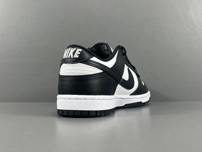 Nike Dunk negras