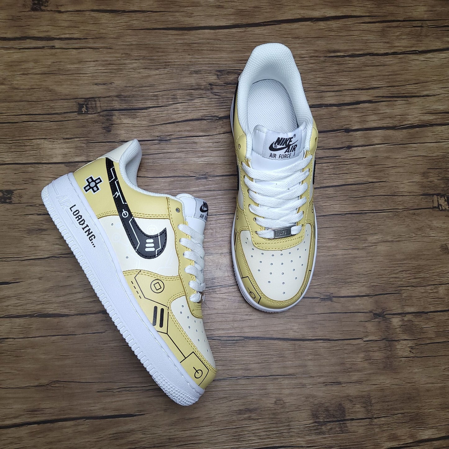 Nike Air Force 1 con dibujos gamer