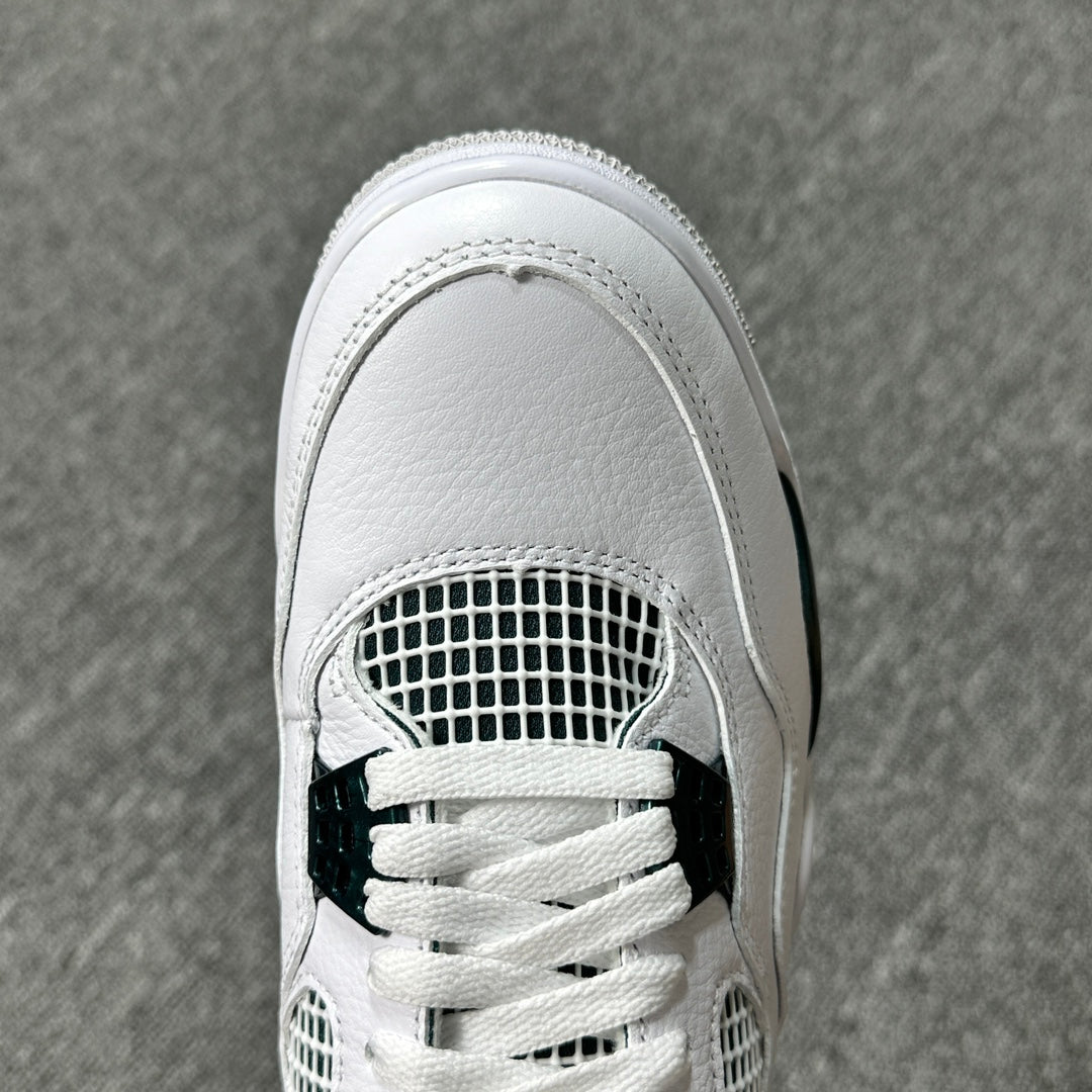 Nike AIR JORDAN RETRO BLANCAS